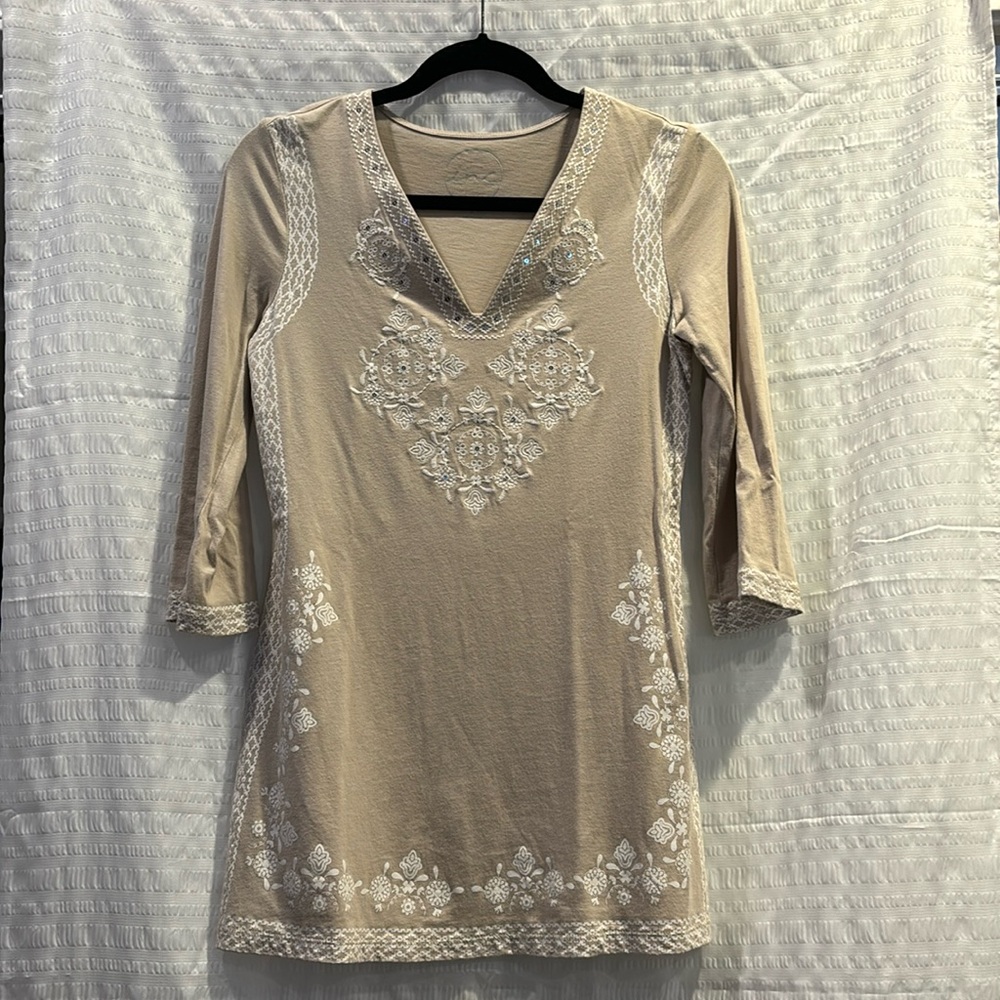 INC tan 3/4 sleeve tunic t shirt